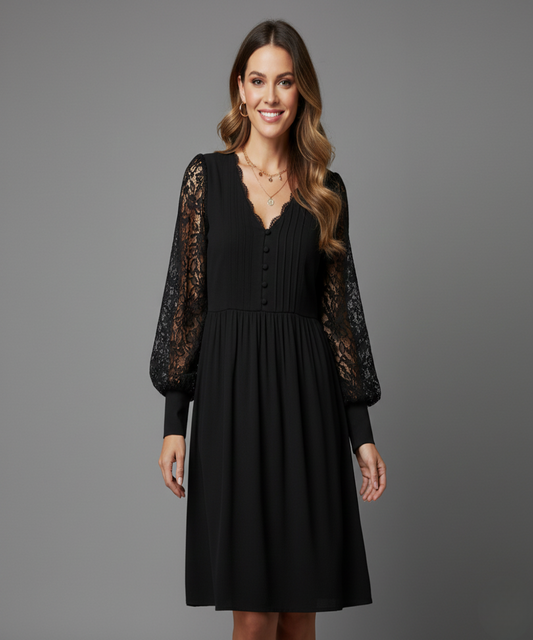 Avora Lyon | Robe Unie À Plissés Et Détails Patchwork