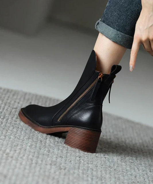 Avora Lyon | Botte en cuir noire avec un talon confortable, élégante et intemporelle
