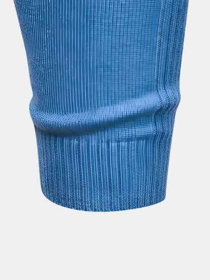 Avora Lyon | Minimalist Sweater