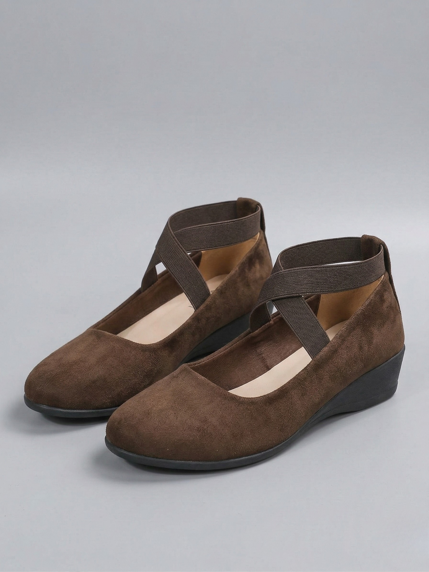 Avora Lyon |  Chaussures compensées fermées et confortables