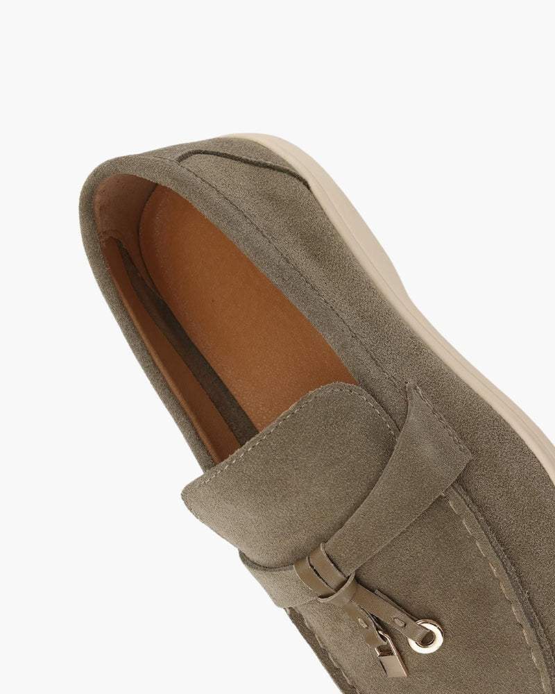 Avora Lyon | Mocassins en daim