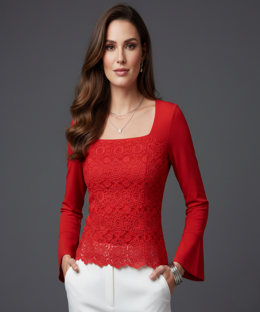 Avora Lyon | Blouse Crochetée À Encolure Large Et Détails Patchwork