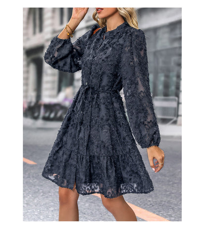 Avora Lyon | Robe en dentelle élégante