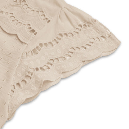 Avora Lyon | Haut à manches volantées en patchwork de dentelle