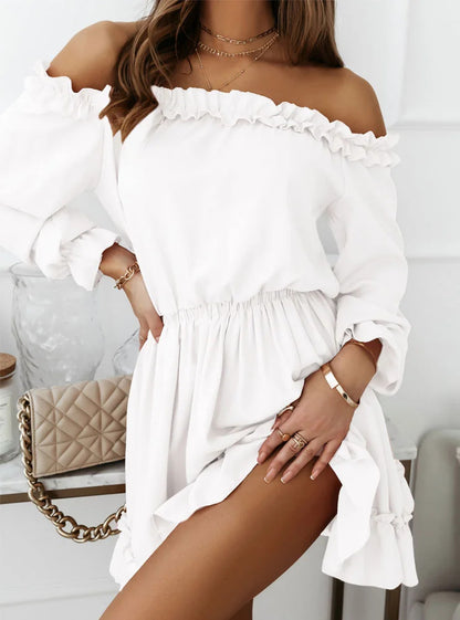 Avora Lyon | Robe à épaules dénudées et taille cintrée