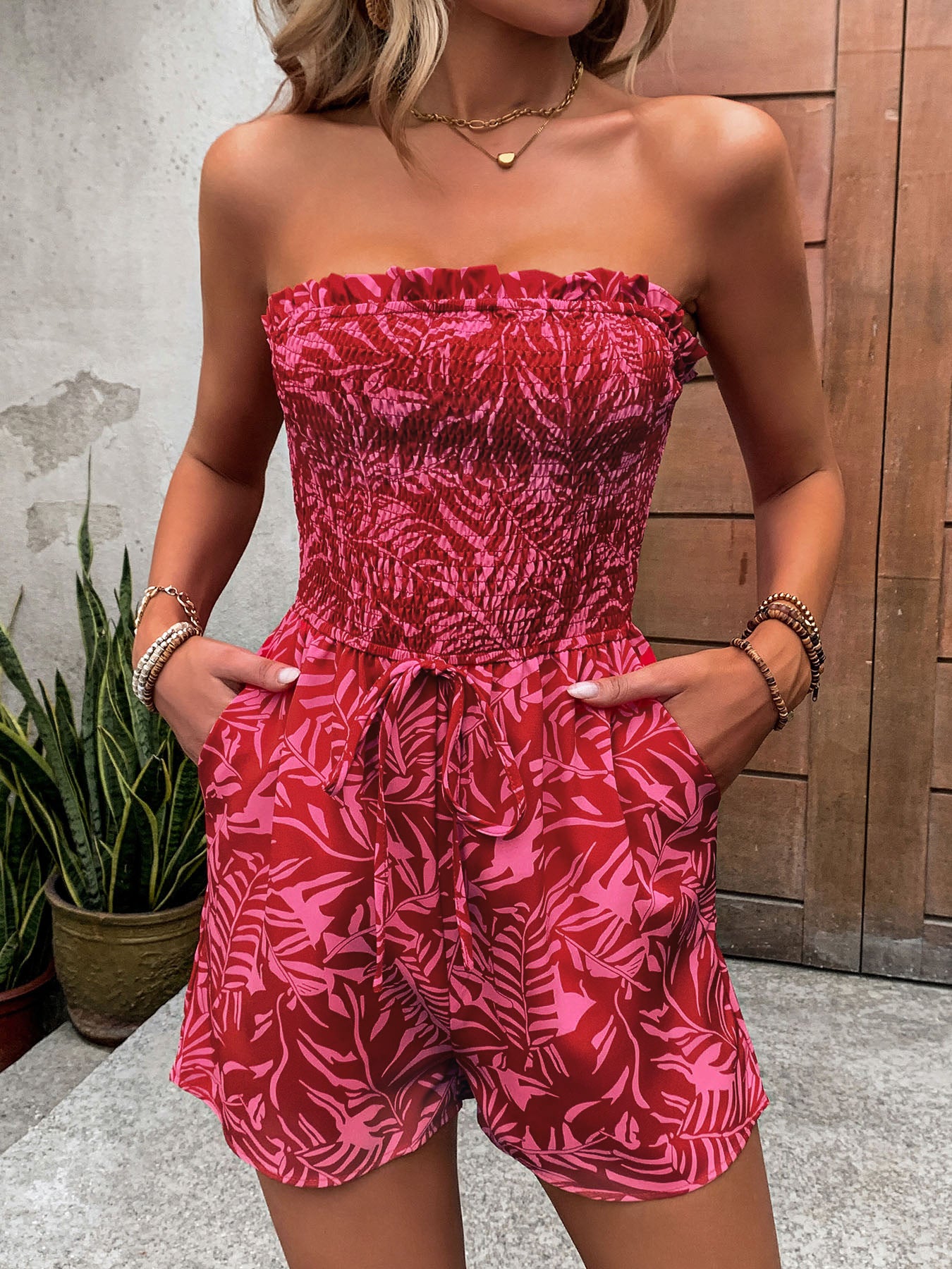 Avora Lyon | Combinaison bustier à épaules dénudées