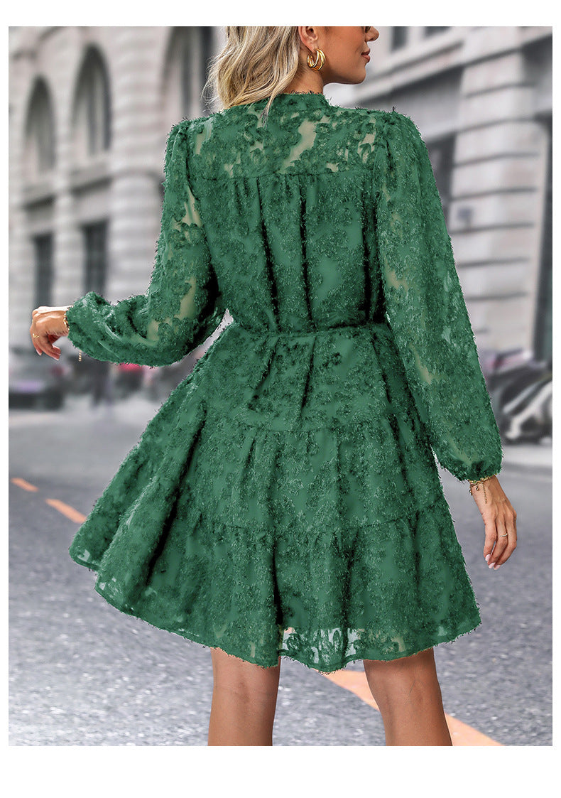 Avora Lyon | Robe en dentelle élégante