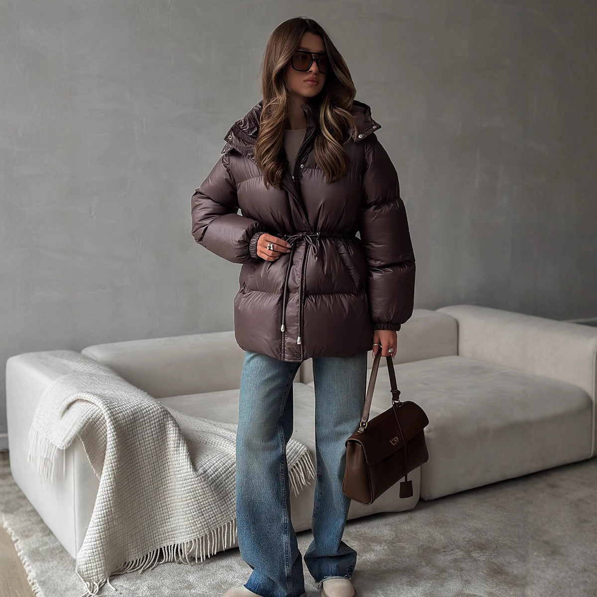 Avora Lyon | Doudoune élégante pour femme avec ceinture