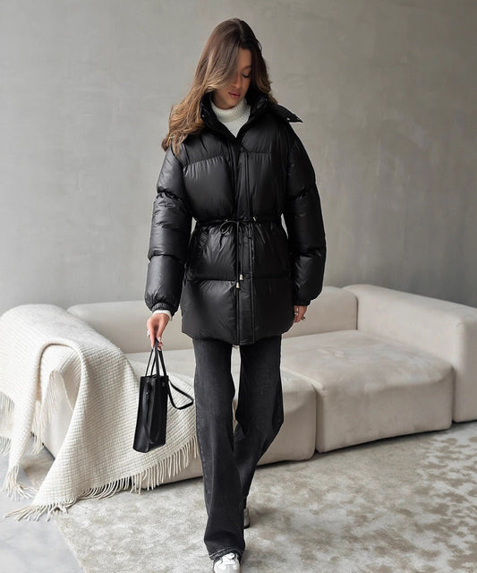 Avora Lyon | Doudoune élégante pour femme avec ceinture