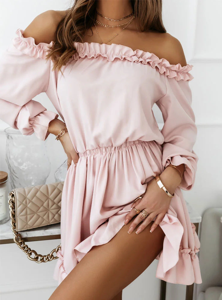 Avora Lyon | Robe à épaules dénudées et taille cintrée