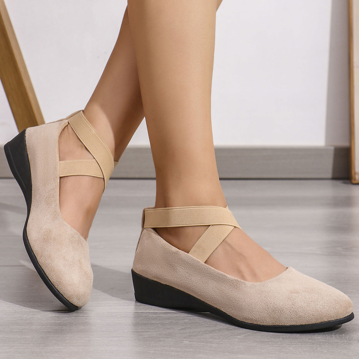 Avora Lyon |  Chaussures compensées fermées et confortables