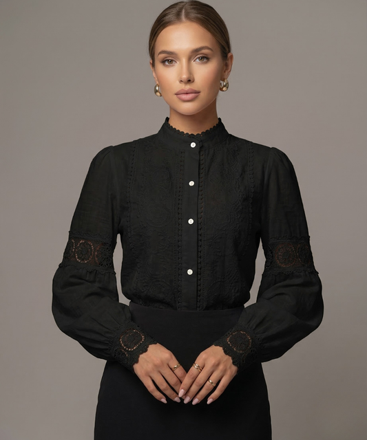Avora Lyon | Chemisier à manches lanternes orné de dentelle pour femme