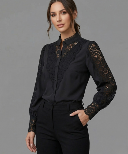 Avora Lyon | Blouse à détails en dentelle