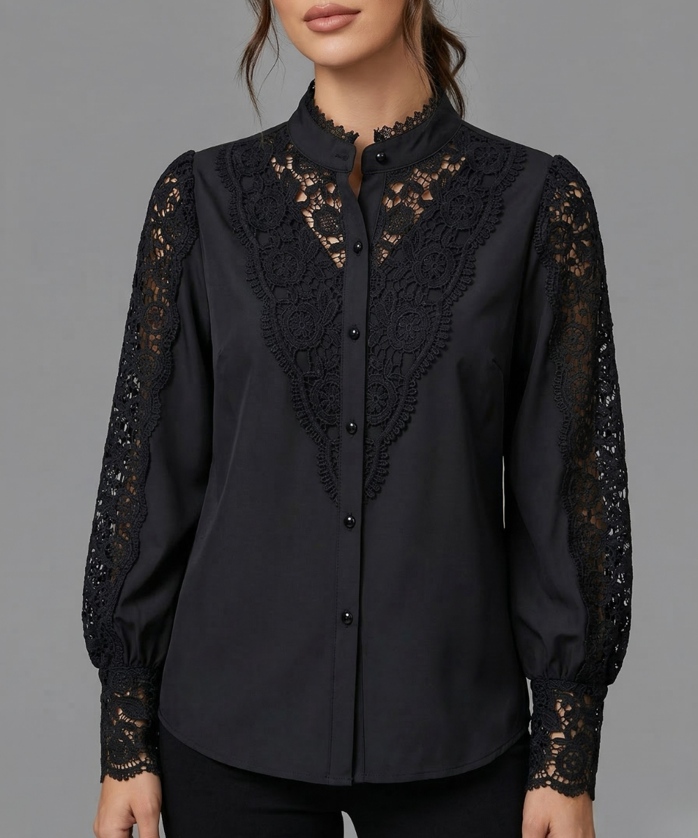 Avora Lyon | Blouse à détails en dentelle