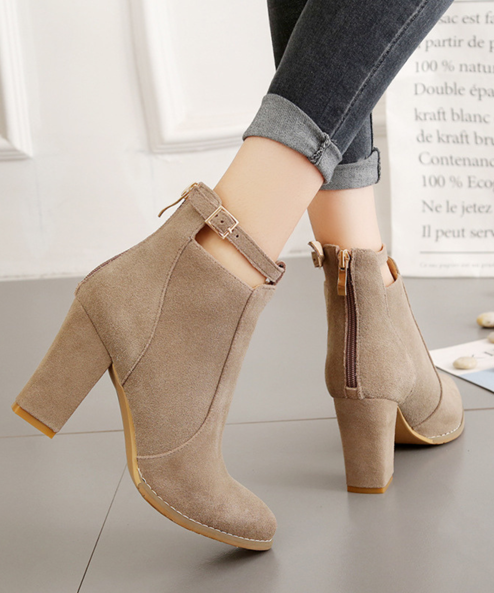 Avora Lyon | Bottines en daim