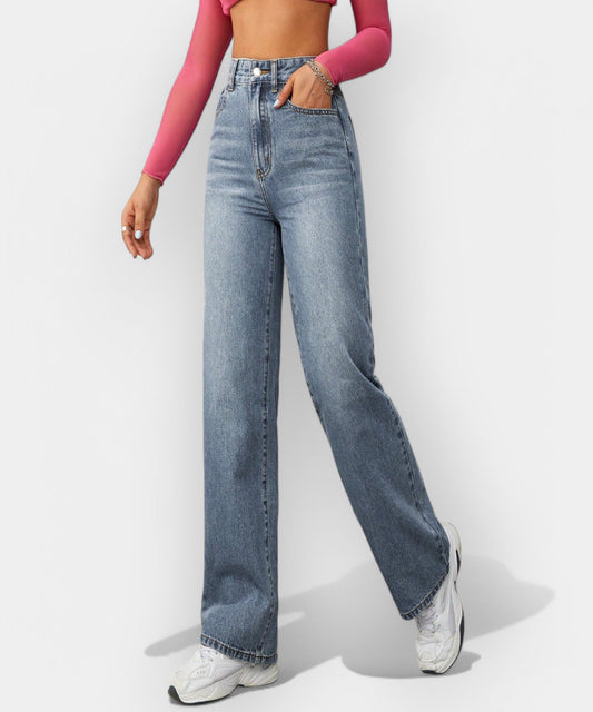Avora Lyon | Classic Straight Leg Jeans