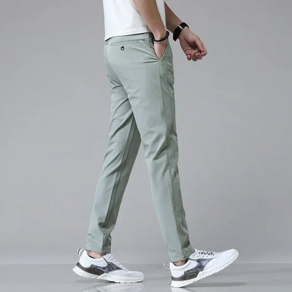 Avora Lyon | Pantalon slimfit ultra léger pour l'été et le sport