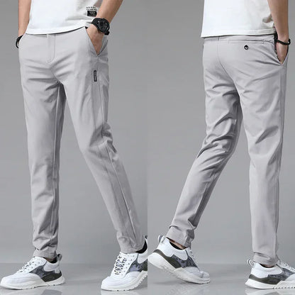 Avora Lyon | Pantalon slimfit ultra léger pour l'été et le sport