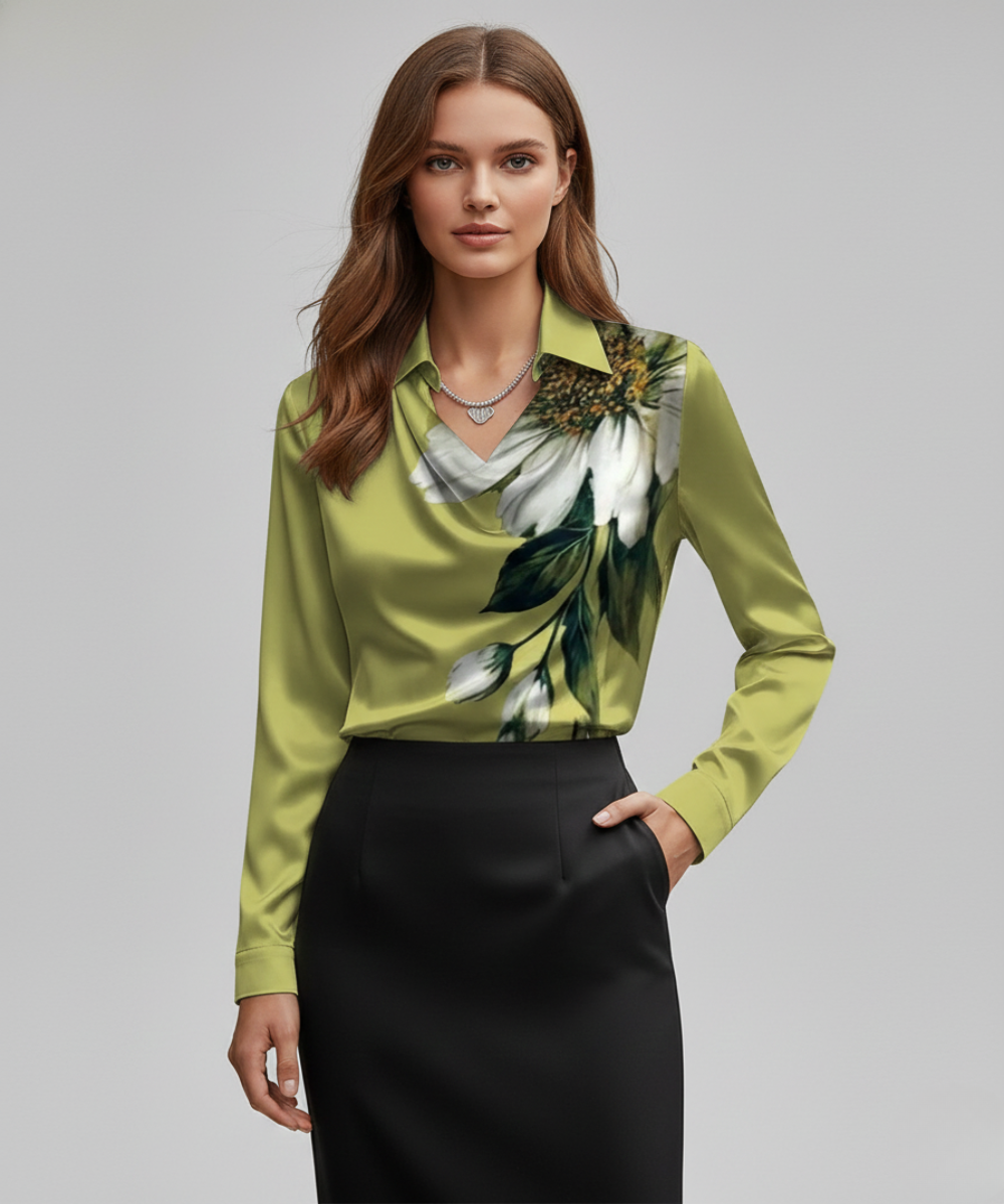 Avora Lyon | Élégant chemisier satiné à col drapé