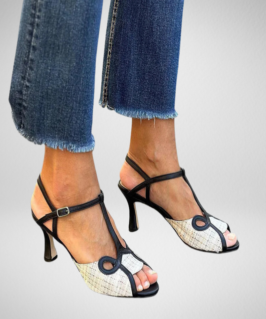 Avora Lyon | Sandale en talon moyen style retro